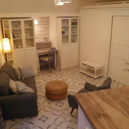 Gaetano Apartment
